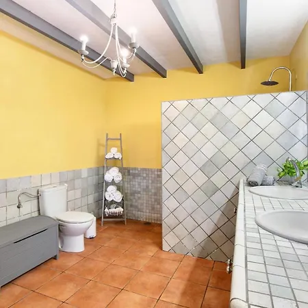 Bonita Casa *